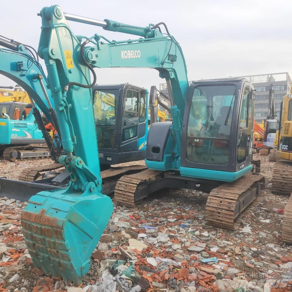 Kobelco SK 70 SR Midi bageri 7t – 12t