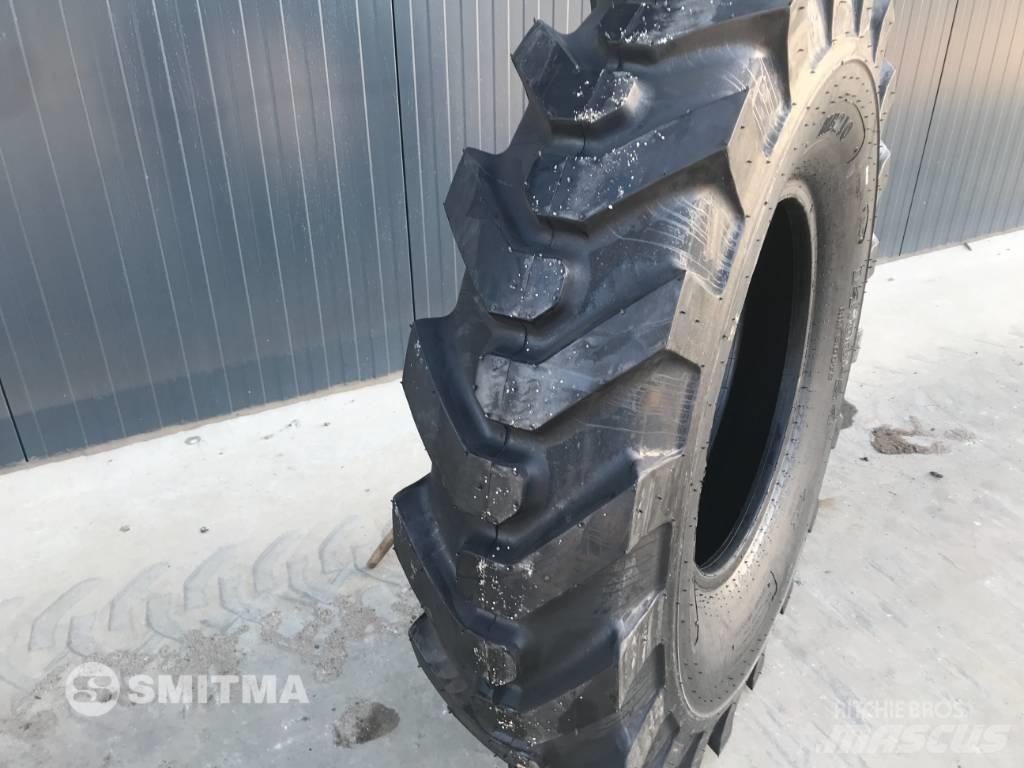  Magna 1400 X 24 Gume, točkovi i felne