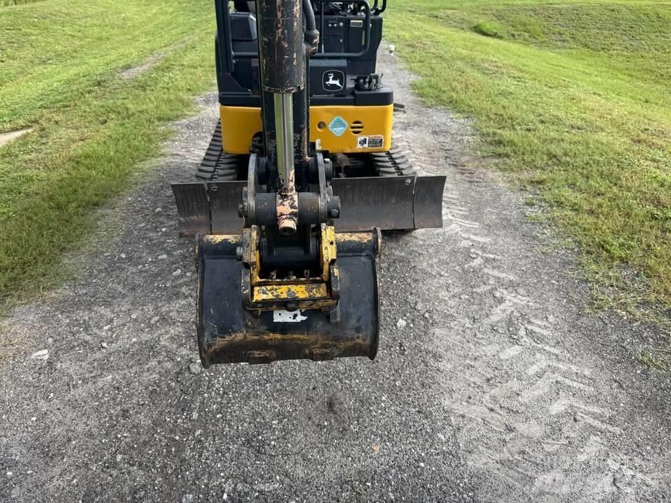 John Deere 17 G Mini bageri < 7t