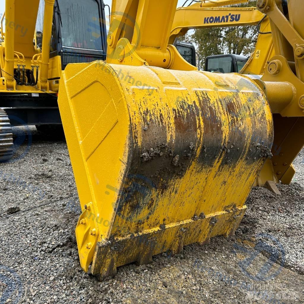 Komatsu PC200-8 Bageri guseničari