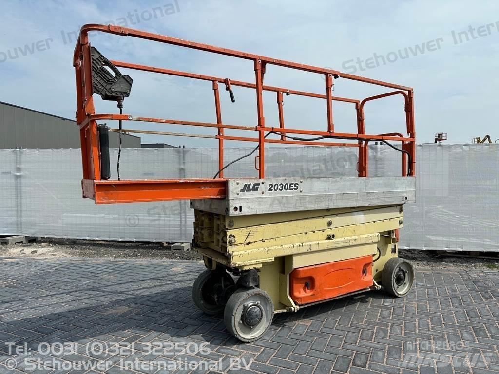 JLG 2030ES Makazaste platforme