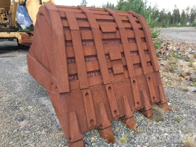 Komatsu PC 1000-1 Bageri guseničari