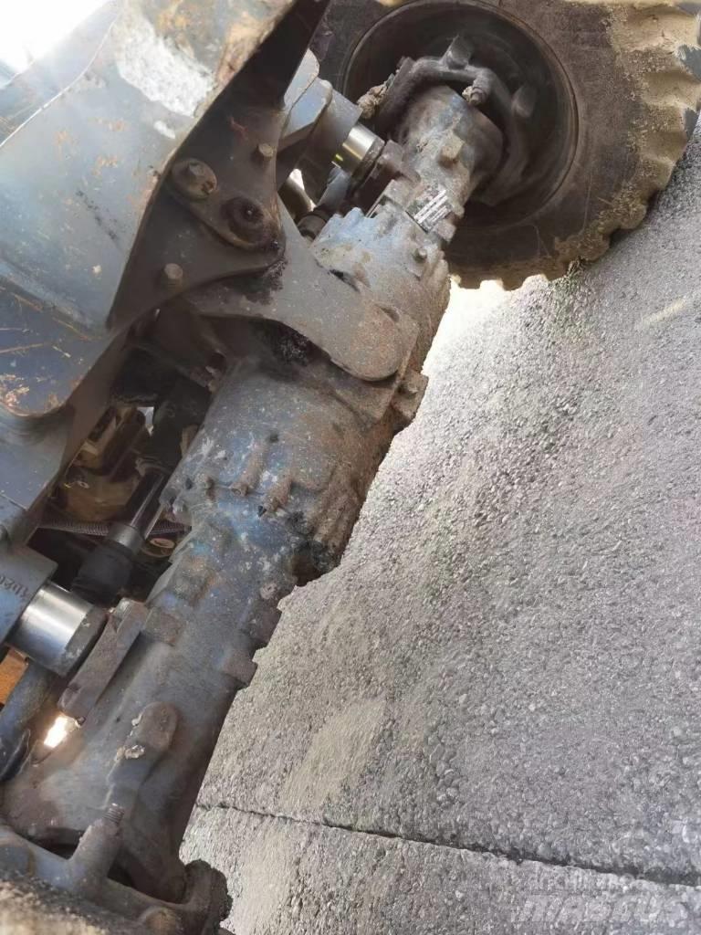 Doosan DX60W Bageri točkaši