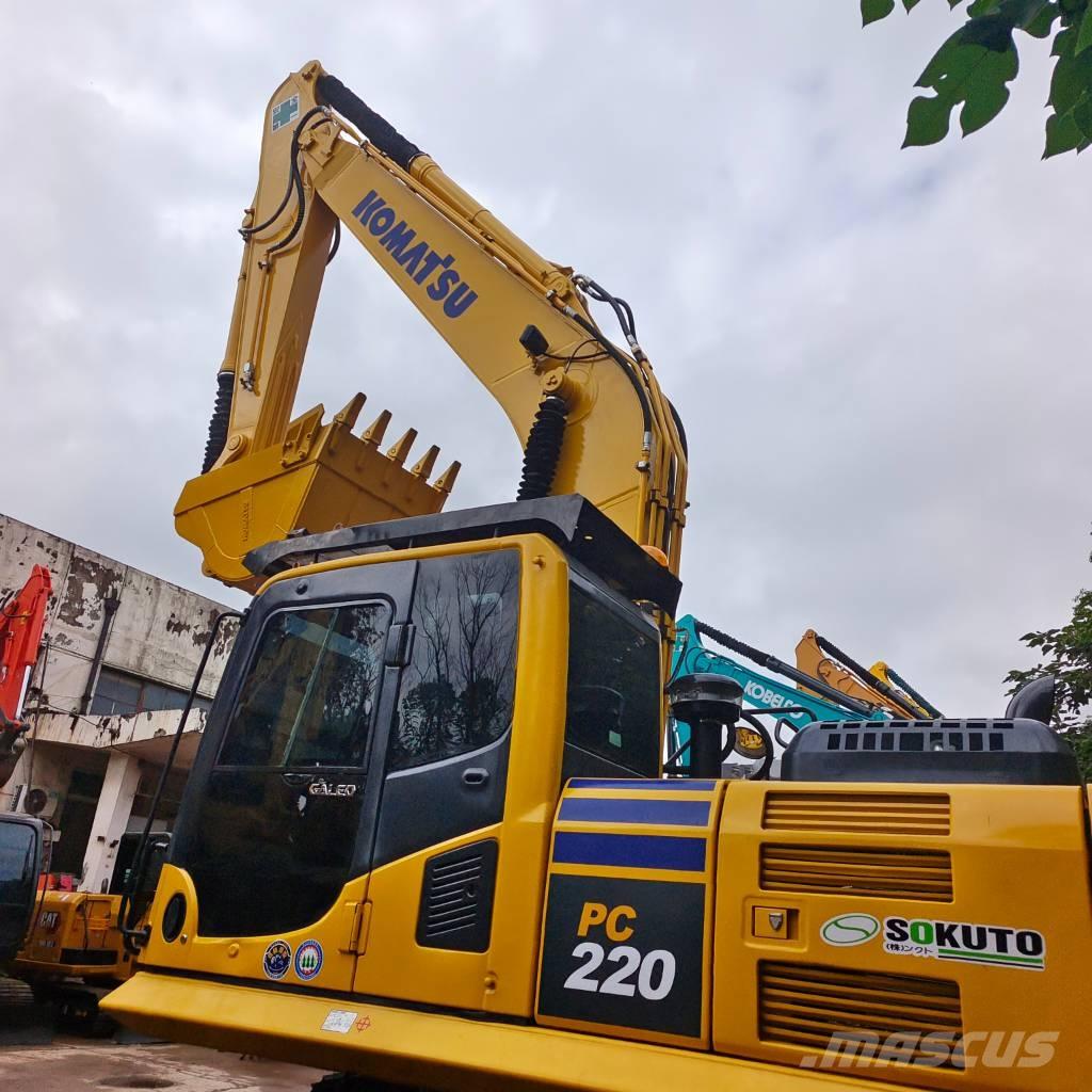 Komatsu PC 220-8 Bageri guseničari