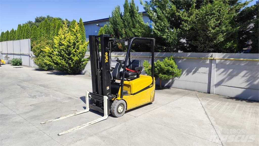 Yale ERP16 VT Električni viljuškari
