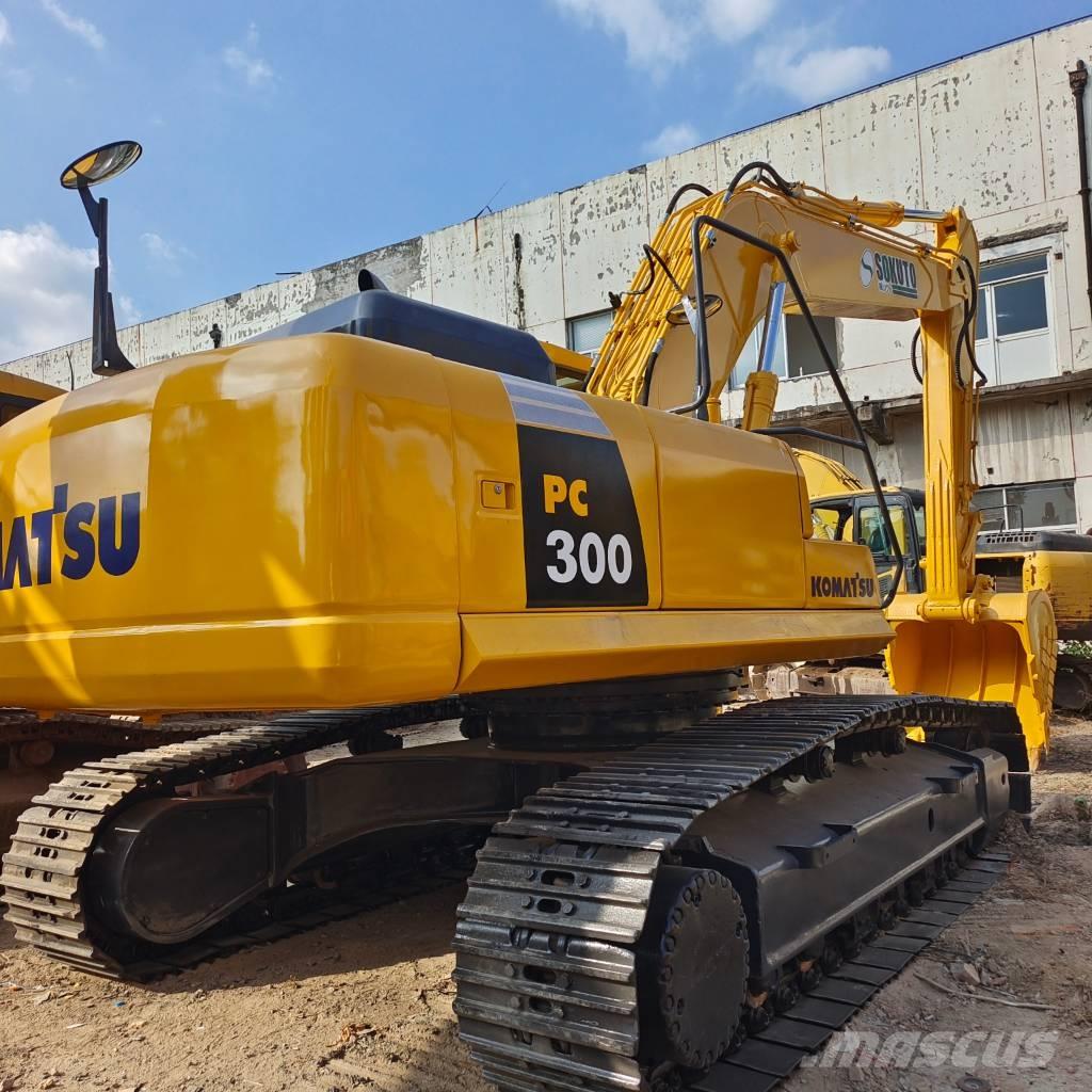 Komatsu PC 300 Bageri guseničari