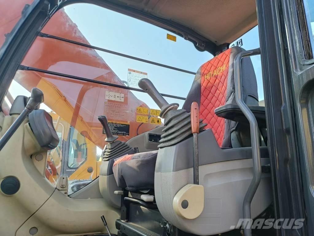 Hitachi ZX 250 LC Bageri guseničari