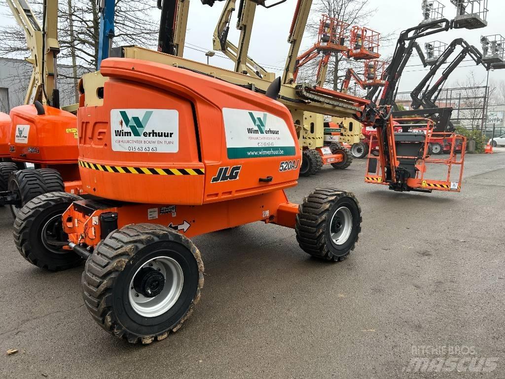 JLG 520 AJ Zglobne podizne platforme