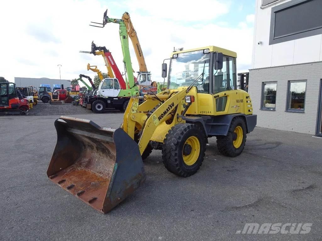 Komatsu WA65-3 Utovarivači na točkove
