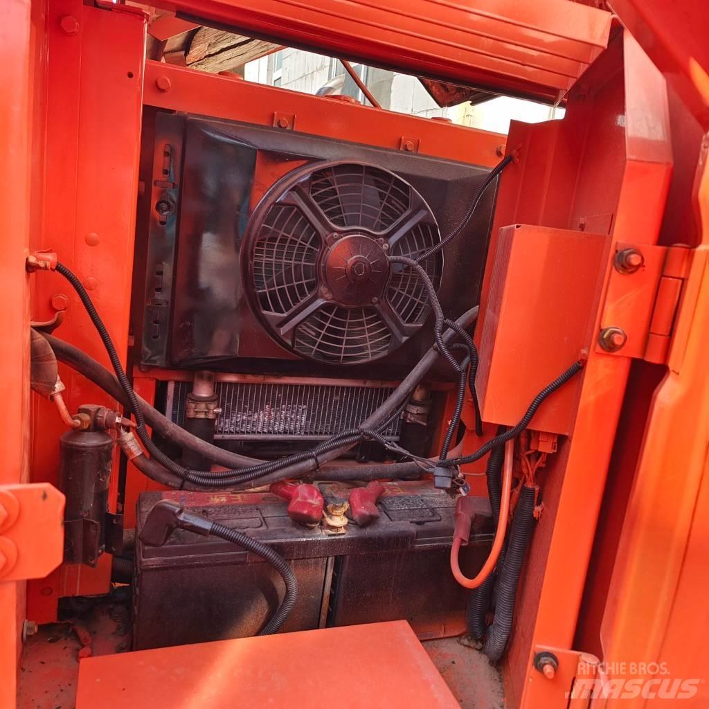 Hitachi ZX 70 Bageri guseničari