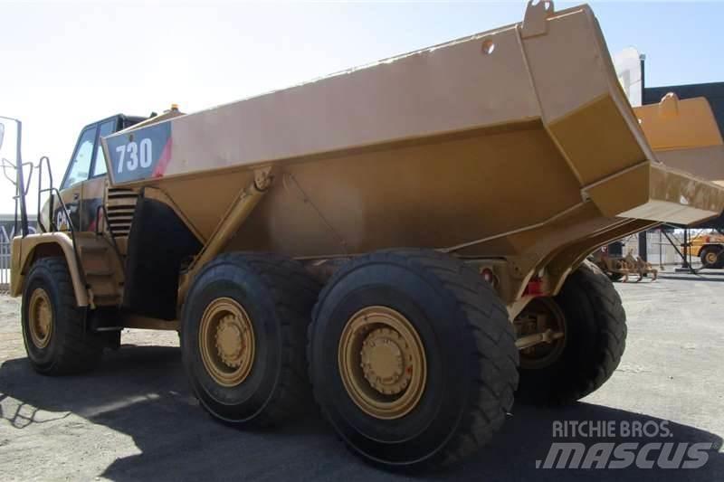 CAT 730 Zglobni damperi