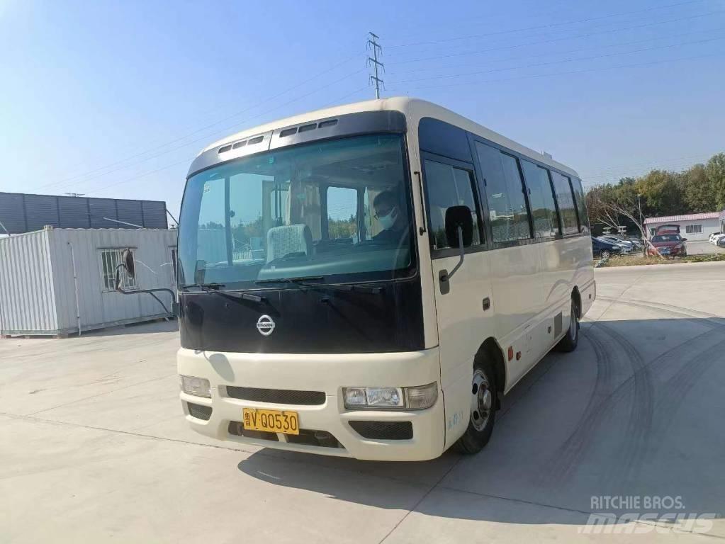 Nissan Civilian Međugradski autobusi