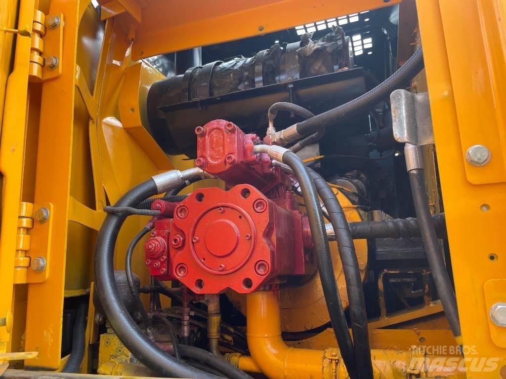 Hyundai R 150 W-9 Bageri guseničari