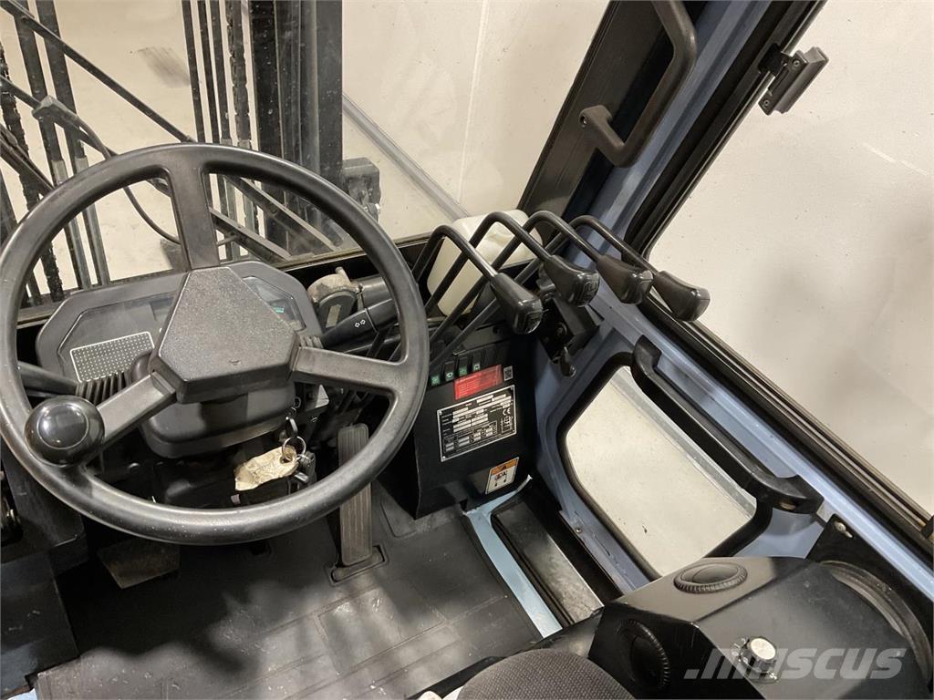 Utilev UT30P Dizelski viljuškari