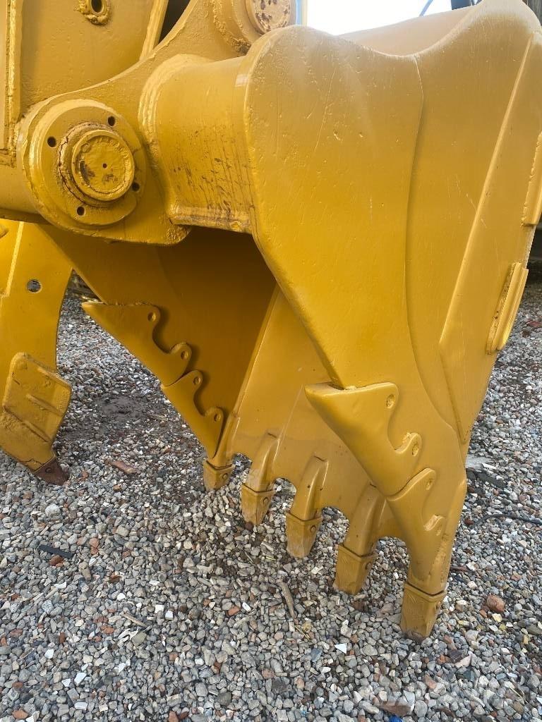 CAT 320 C L Bageri guseničari