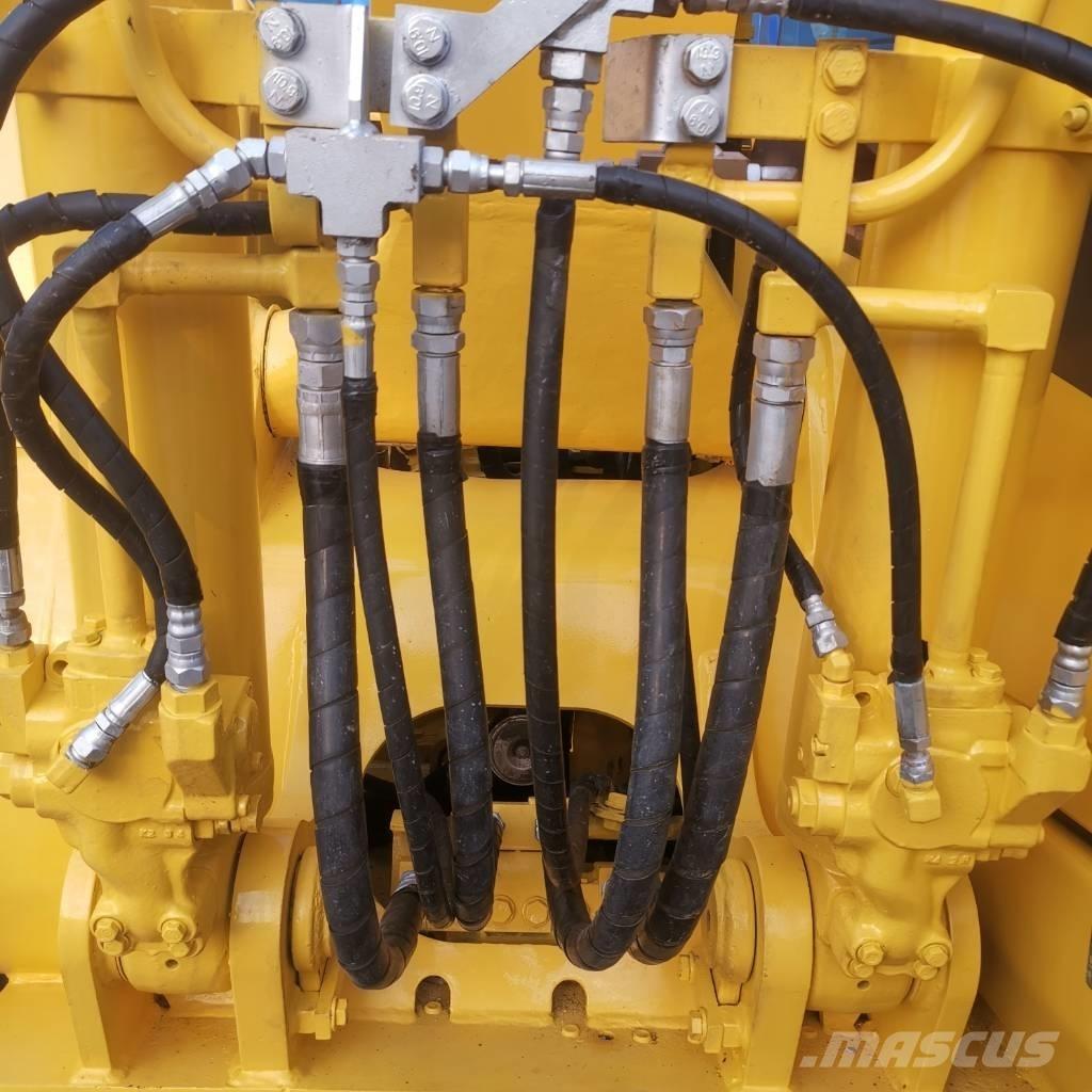 Komatsu PC 130 Bageri guseničari