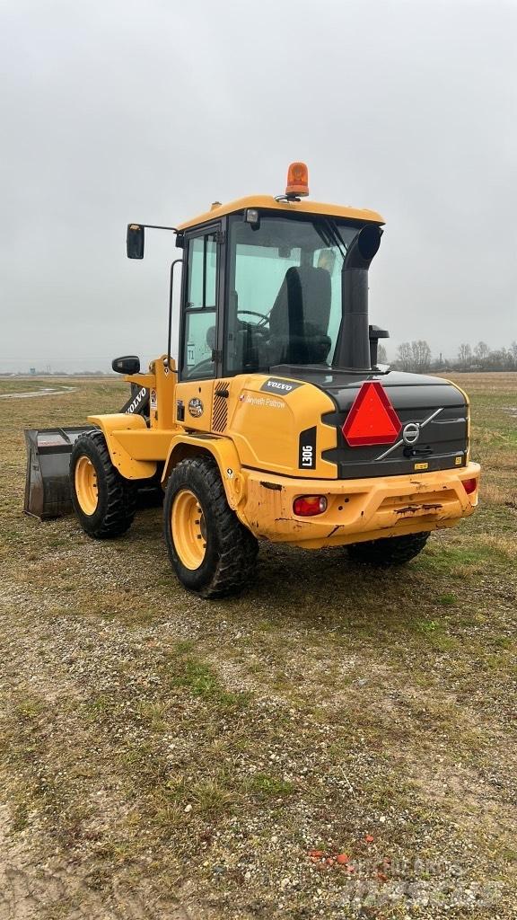 Volvo L 30 G Utovarivači na točkove