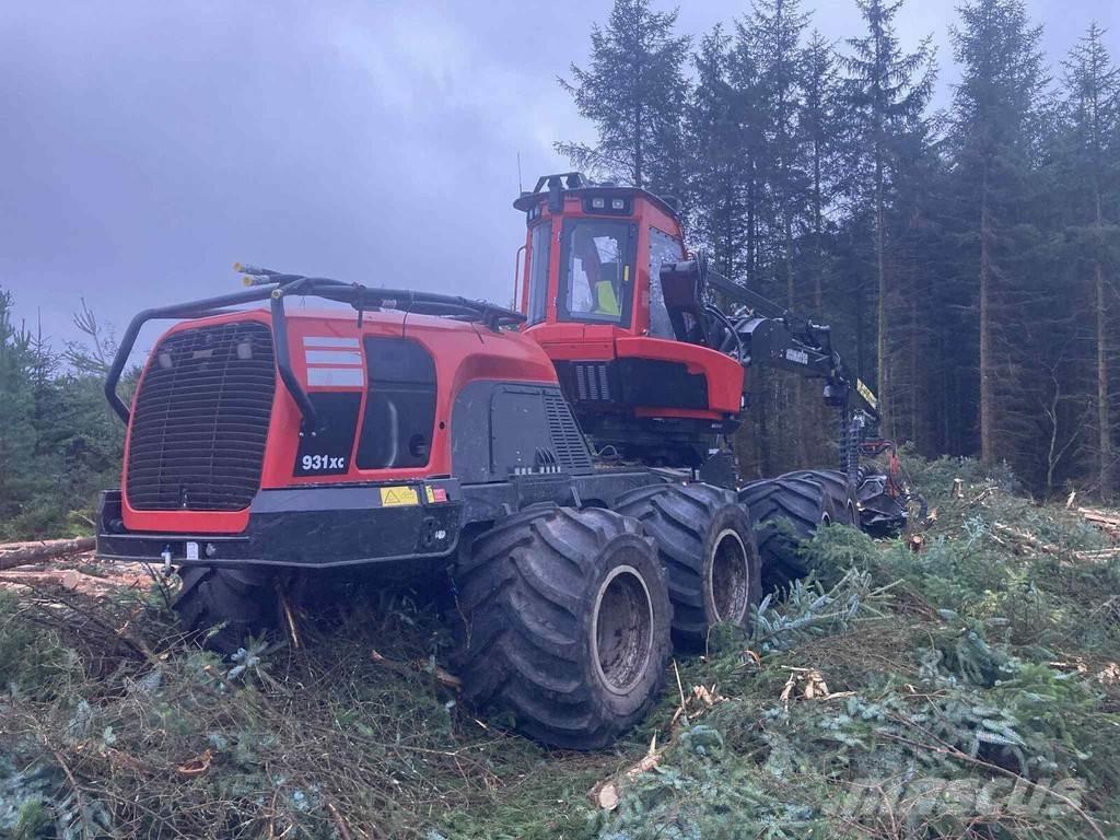 Komatsu 931XC Harversteri