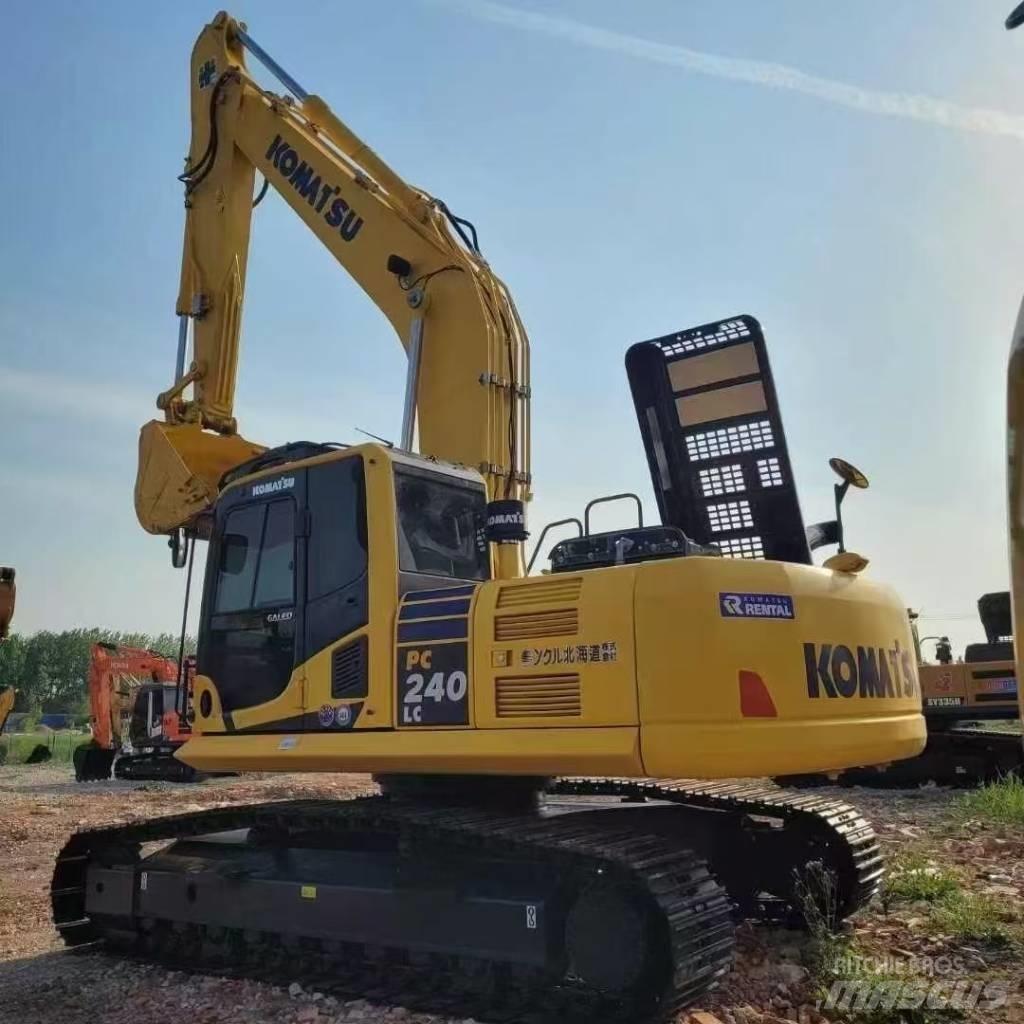 Komatsu 240LC-8 Bageri guseničari