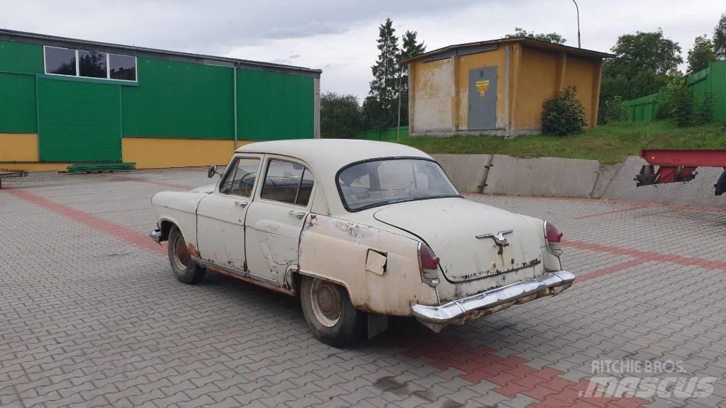  WOŁGA GAZ 21 Automobili