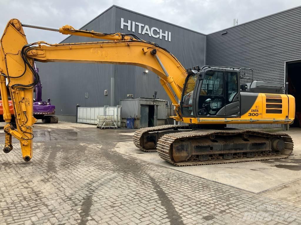 Hitachi ZX300 LC-6 Bageri guseničari