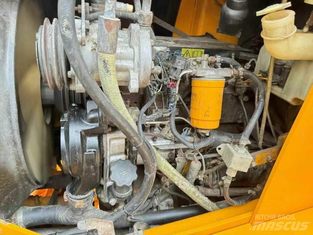 JCB 3 CX Rovokopači