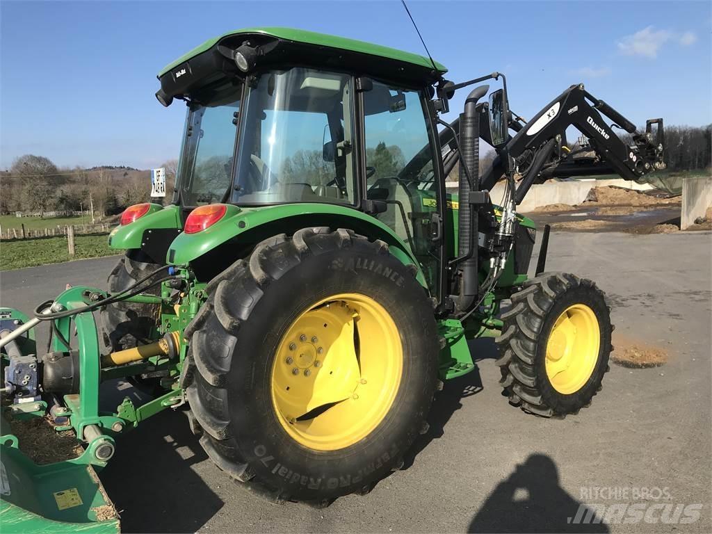 John Deere 5075 E Traktori