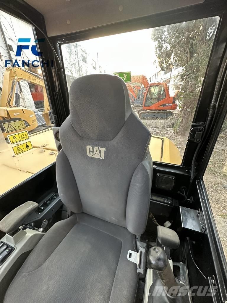CAT 306E2 Bageri guseničari