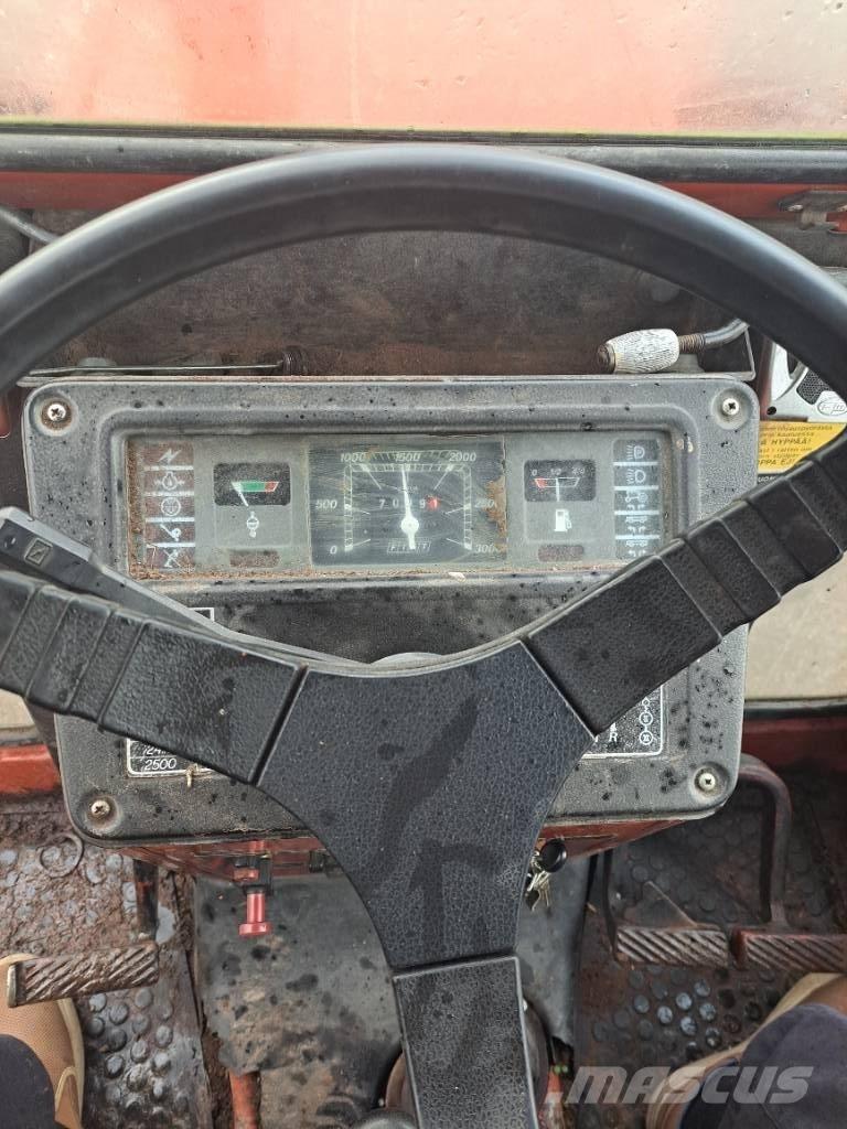 Fiat 680DTH Traktori