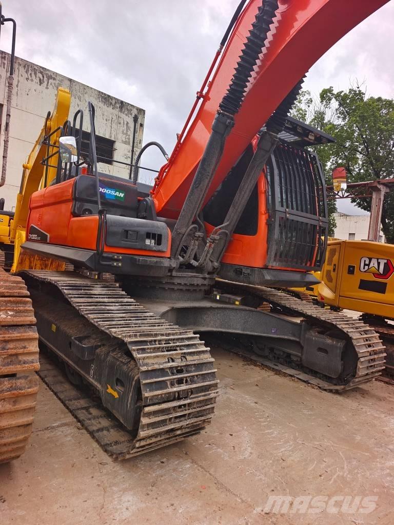 Doosan DX 300LC-9C Bageri guseničari