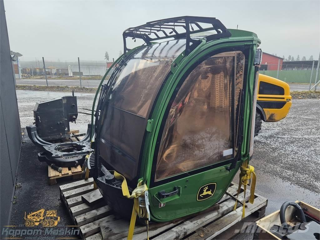 John Deere 1270G Kabine i unutrašnjost