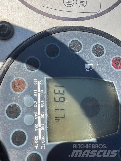 Bomag BW 100 AD-5 Valjci sa duplim bubnjem