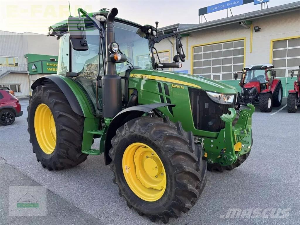 John Deere 5095 m Traktori