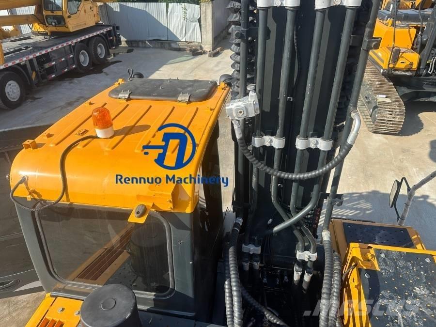 Hyundai R220LC-9S Bageri guseničari