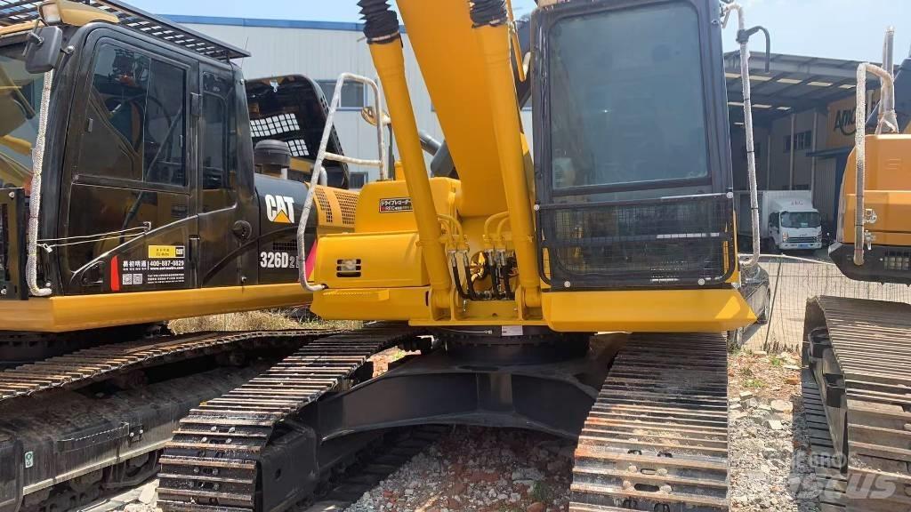 Komatsu PC 200 -8mo Bageri guseničari