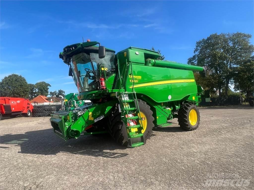 John Deere T560 Kombajni