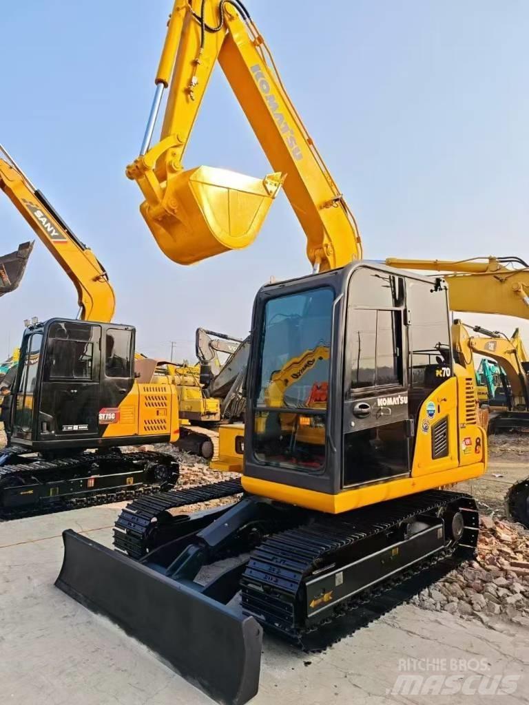 Komatsu 70-8 Bageri guseničari