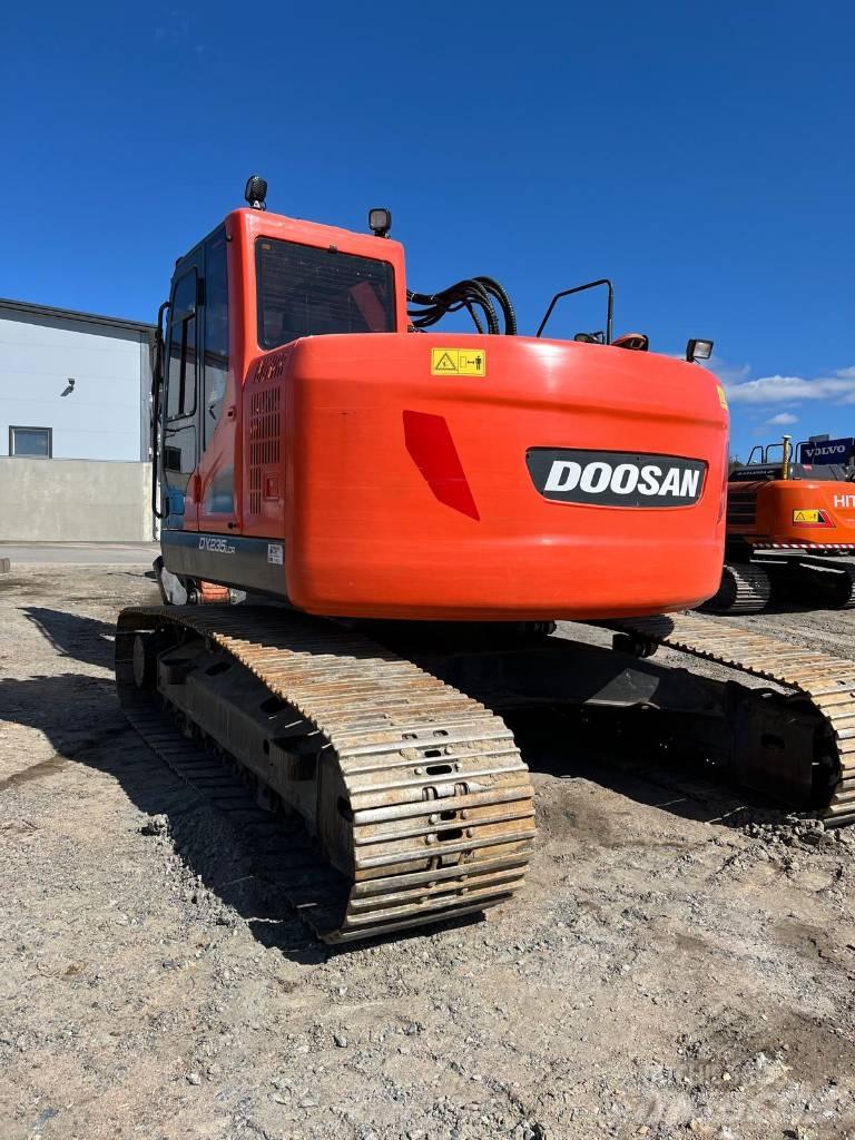 Doosan DX 235 LCR Bageri guseničari