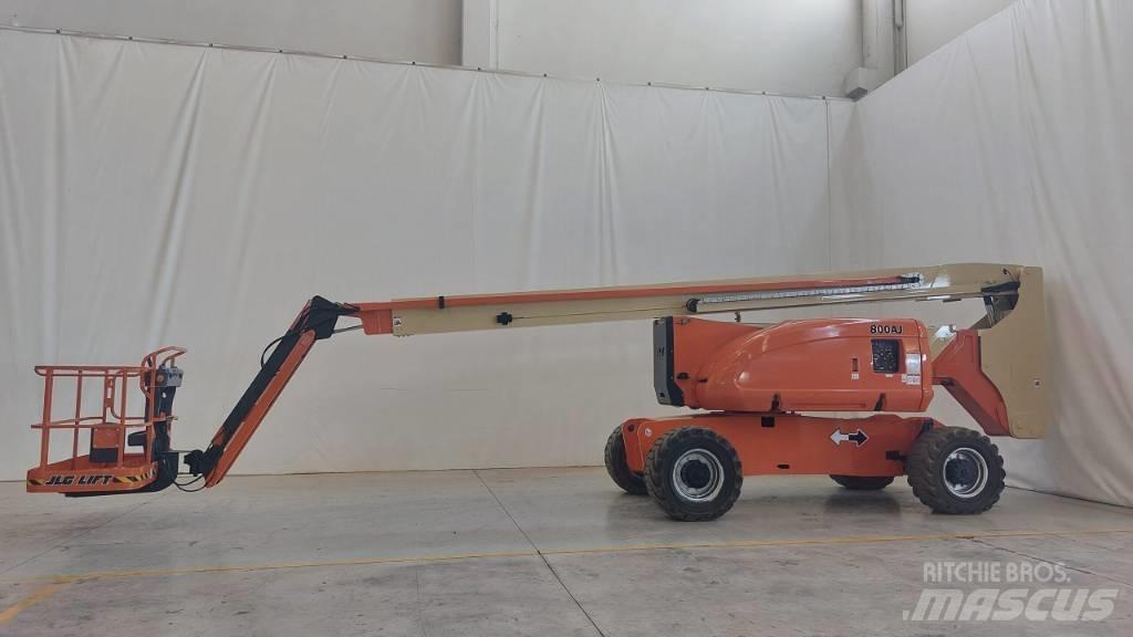 JLG 800 AJ Zglobne podizne platforme