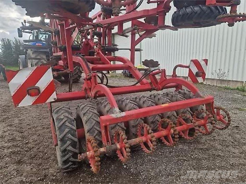 Horsch Tiger 4 AS Kultivatori
