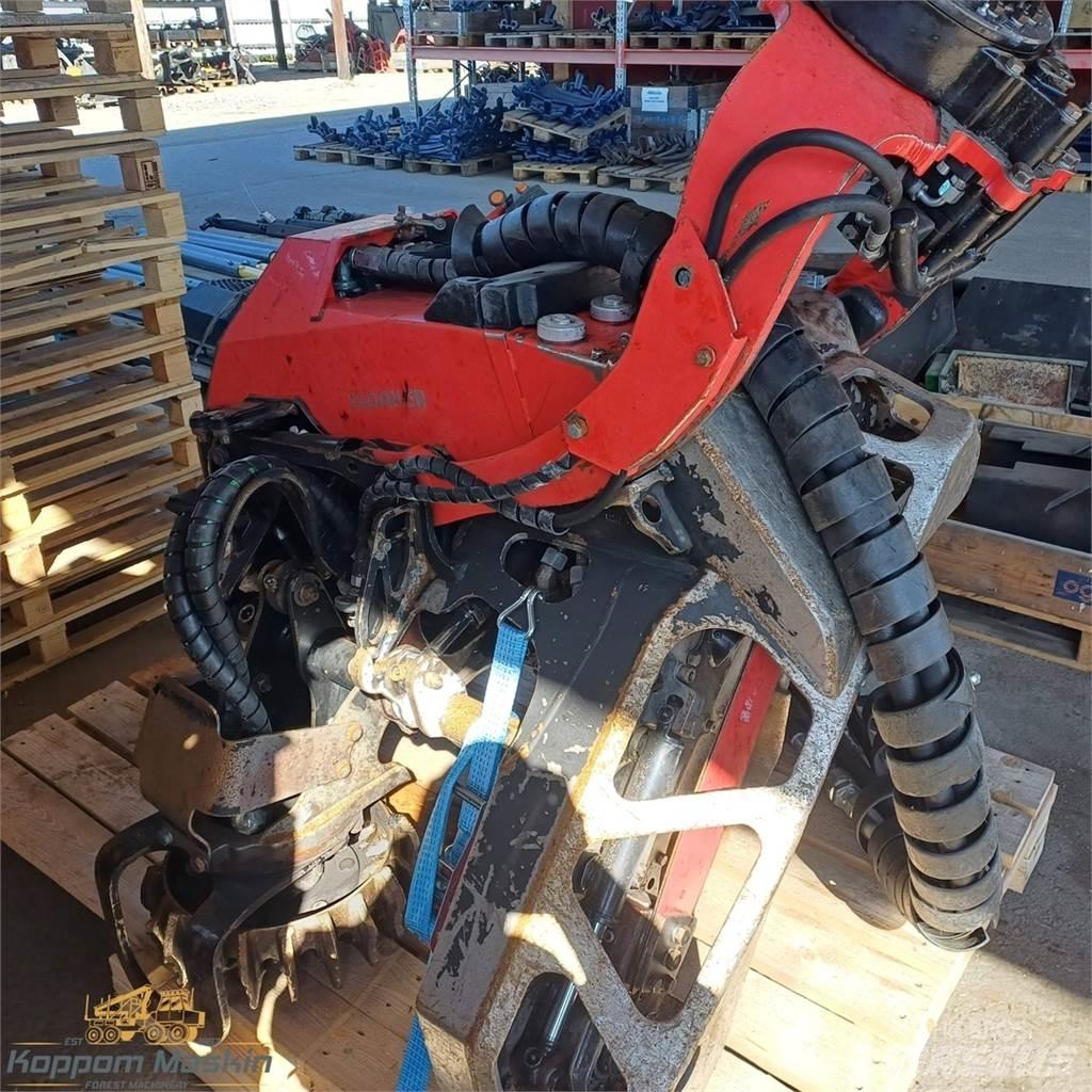 Komatsu C124 Glave za kombajne