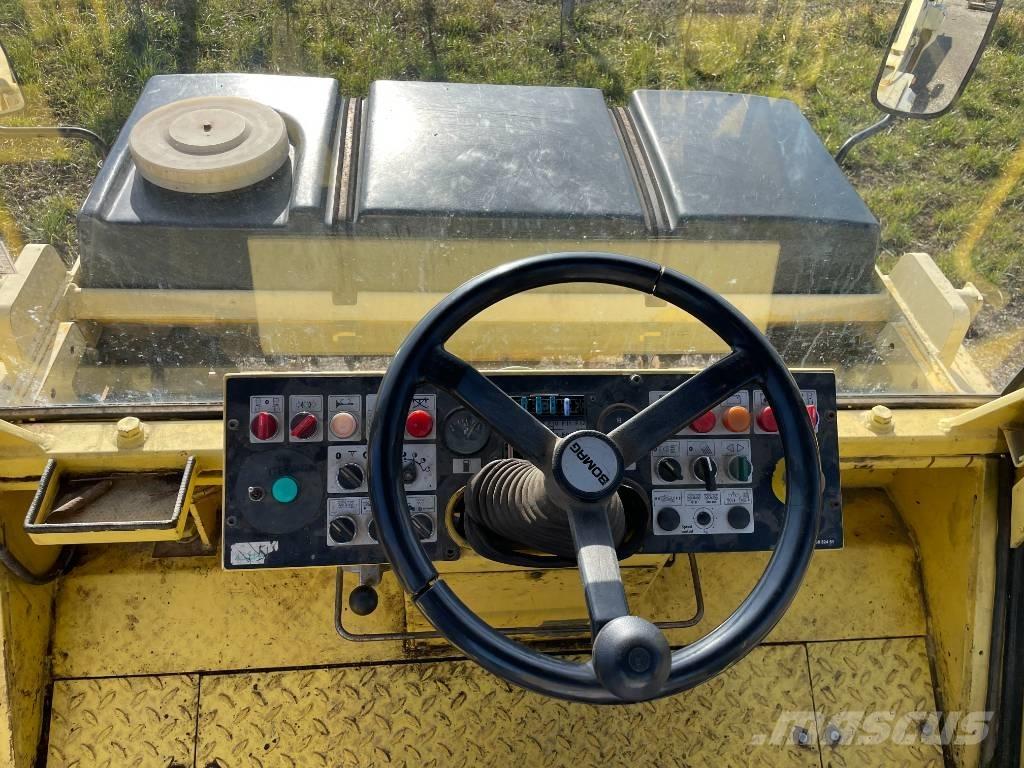 Bomag BW 154 AD-2 Valjci sa duplim bubnjem