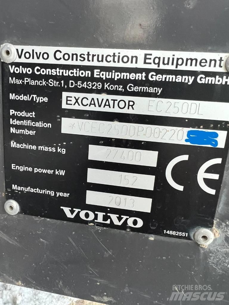 Volvo EC 250 D L Bageri guseničari