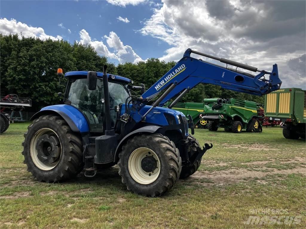 New Holland T7.270 Traktori