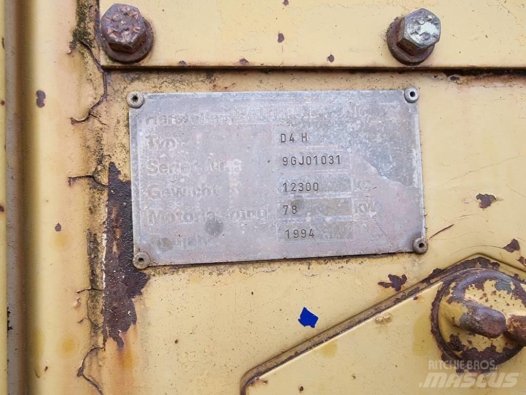 CAT D 4 H Buldožeri guseničari