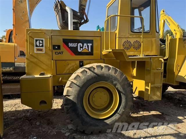 CAT 966 F Utovarivači na točkove
