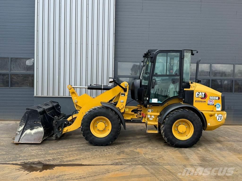 CAT 908M Utovarivači na točkove