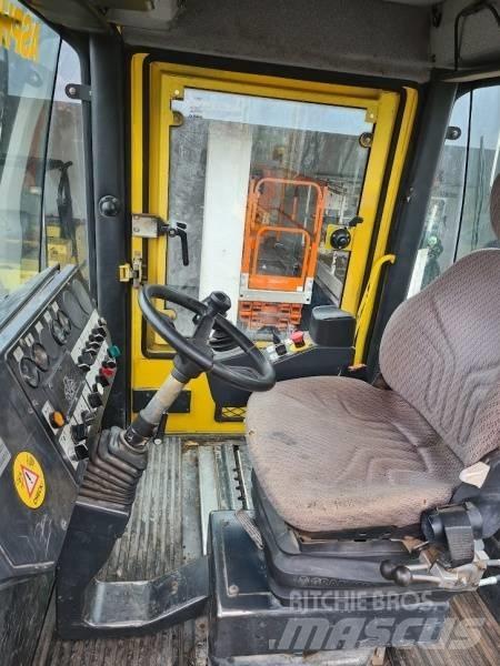 Bomag BW 174 AD Valjci sa duplim bubnjem