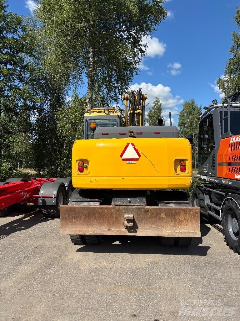 Komatsu PW 140-7 Bageri točkaši