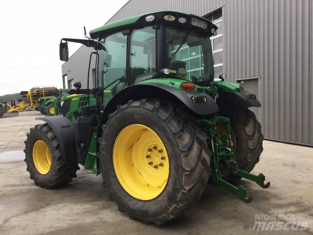John Deere 6130R Traktori